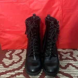 Black combat boot